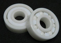 陶瓷軸承和全鋼軸承相比具有什么優(yōu)點(diǎn)？