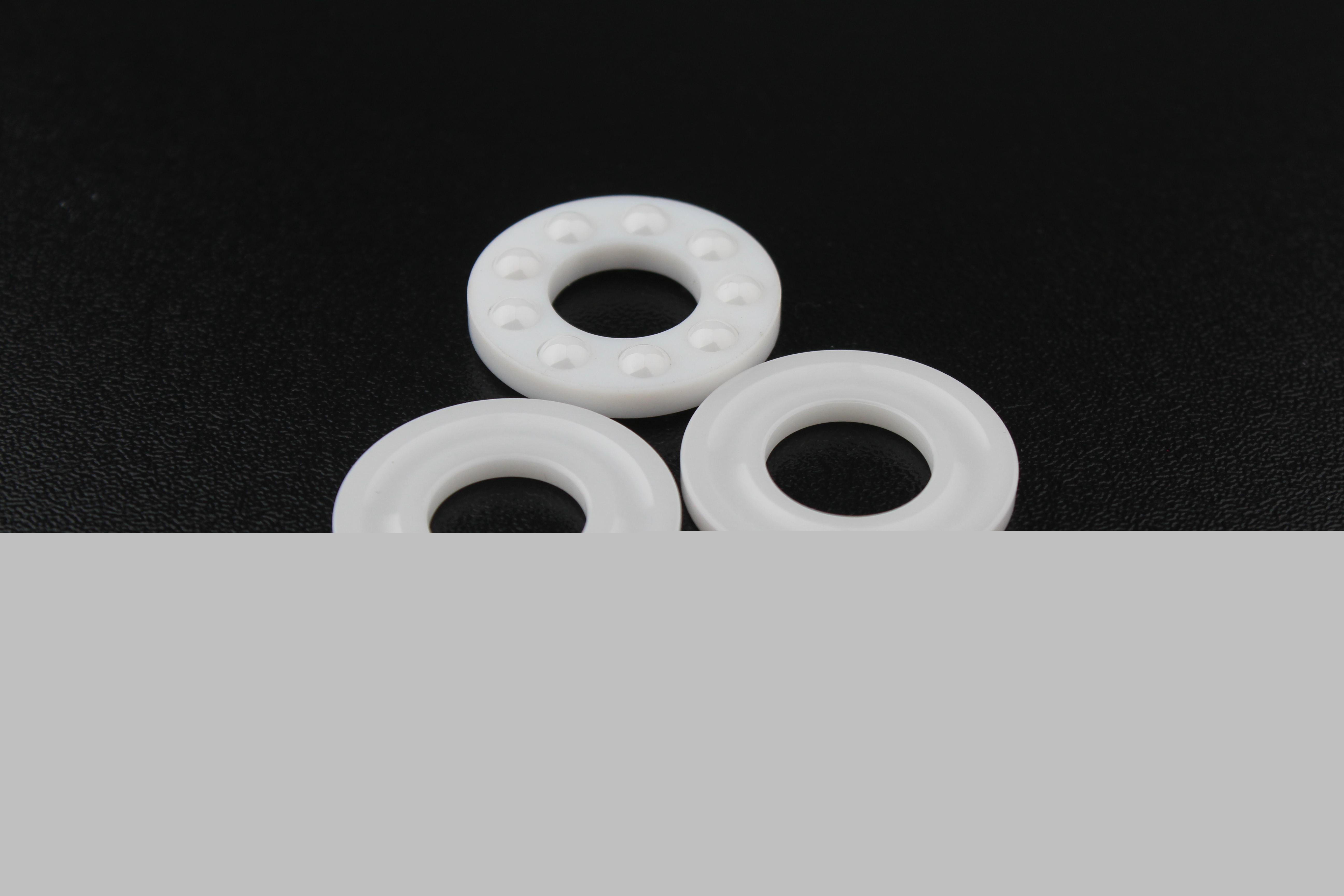 氮化硅陶瓷軸承的材料性能